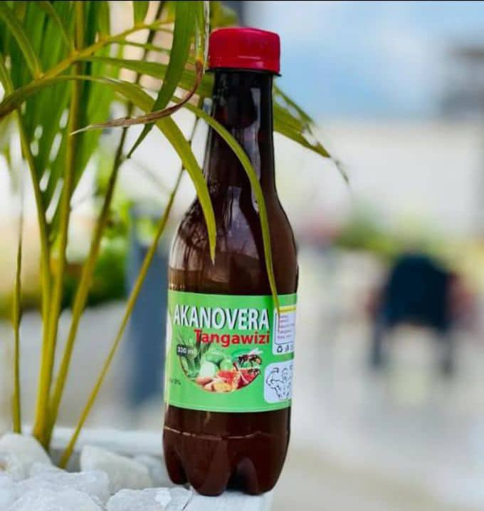 Akanovera Tangawizi
